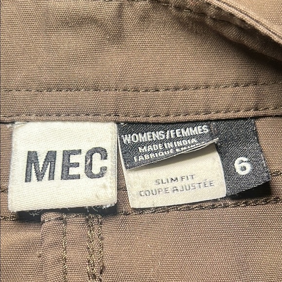 MEC Brown A-Line Mini Skirt with Side slits  for Casual Wear.  Size 6 - Picture 2 of 9